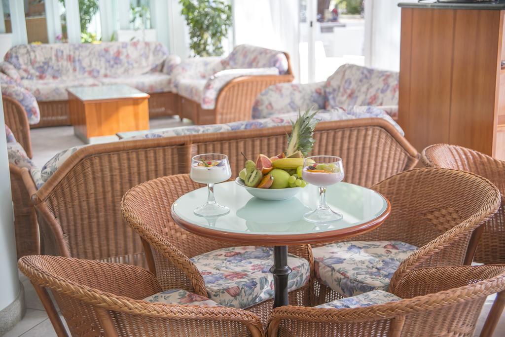 Ciccio Hotel Misano Adriatico Bagian luar foto