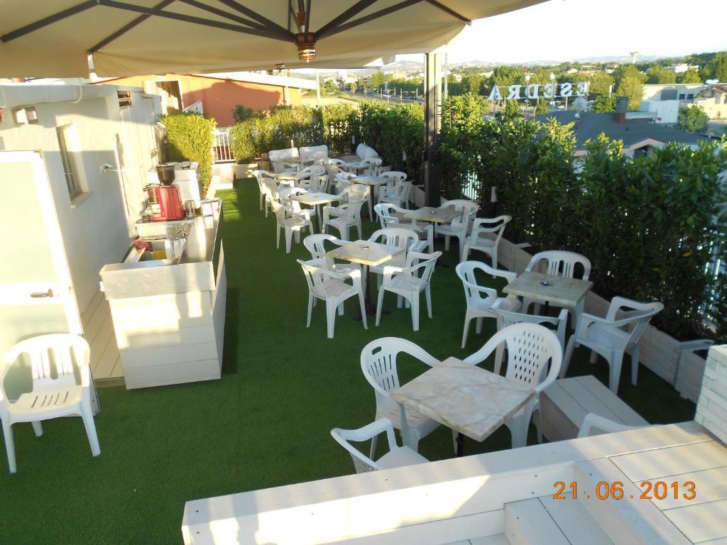 Ciccio Hotel Misano Adriatico Bagian luar foto