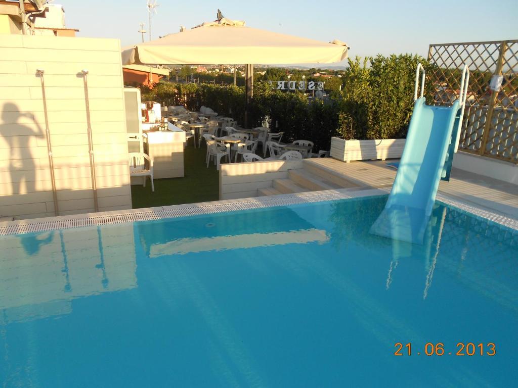 Ciccio Hotel Misano Adriatico Bagian luar foto