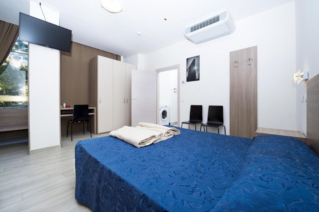Ciccio Hotel Misano Adriatico Bagian luar foto