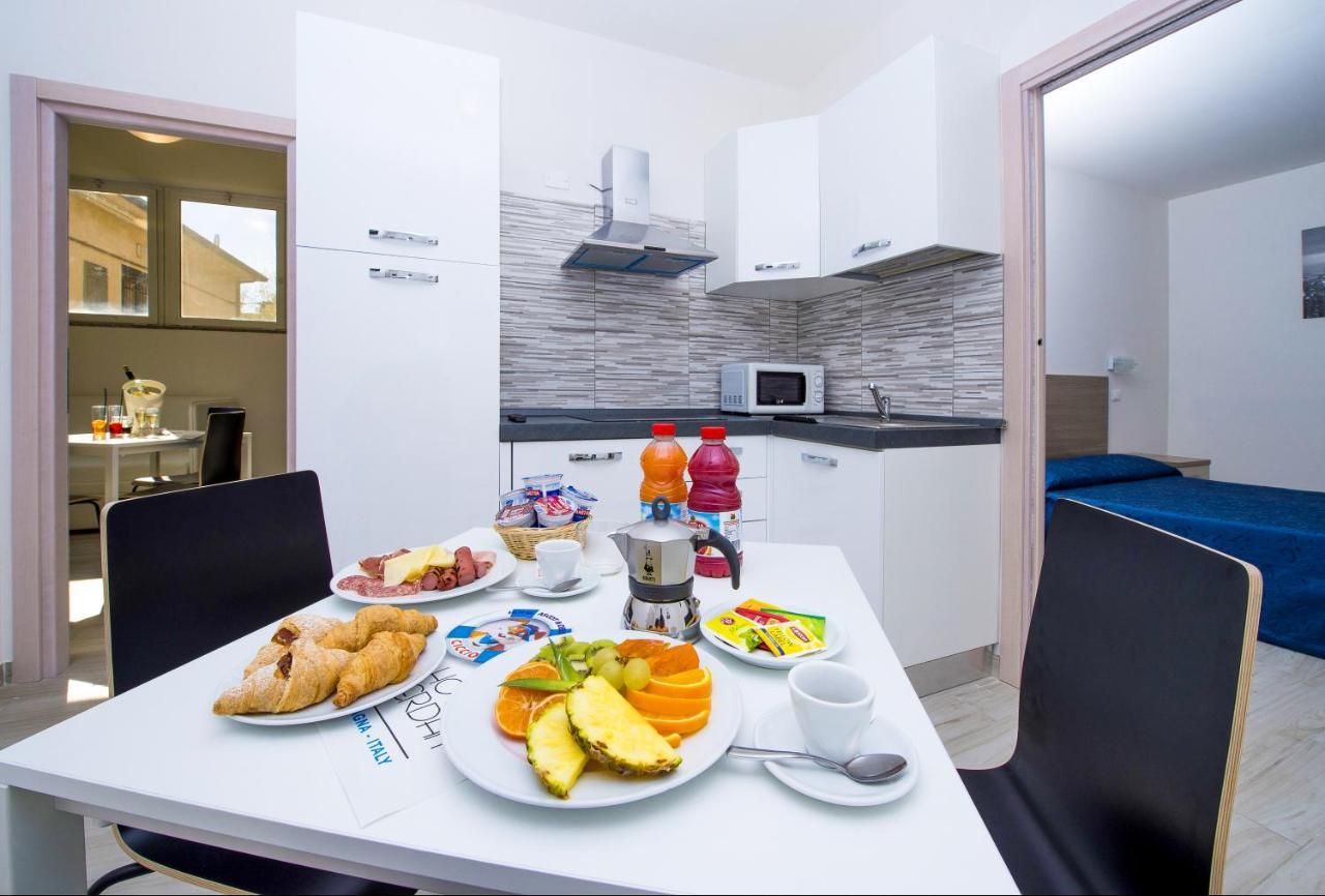 Ciccio Hotel Misano Adriatico Bagian luar foto